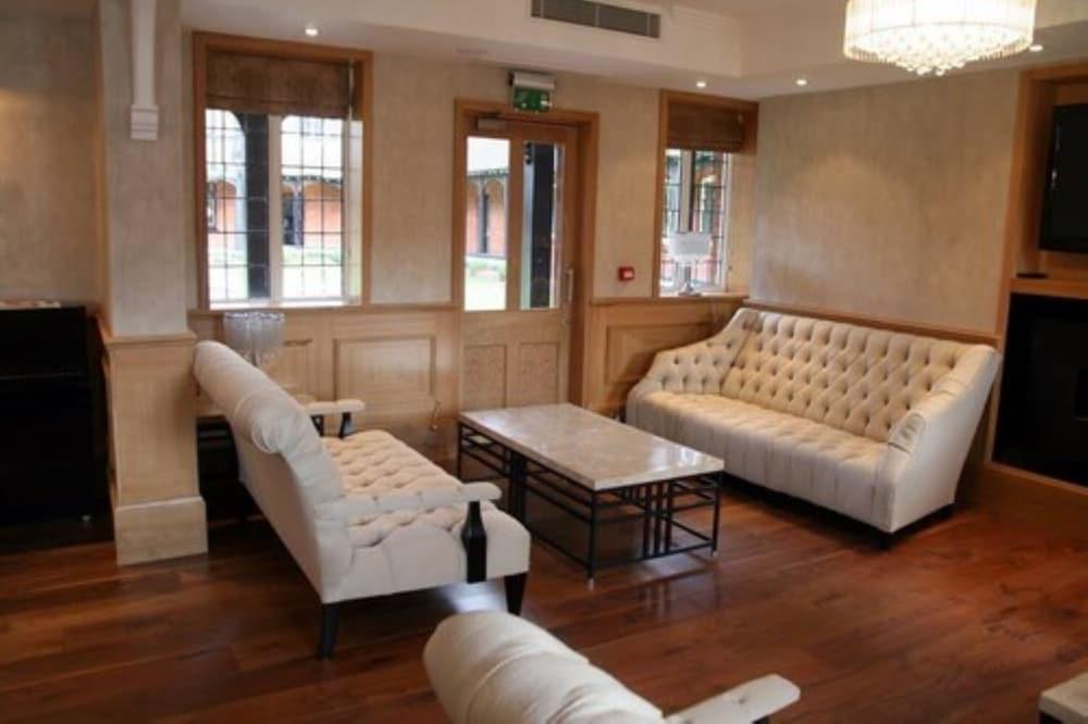 The Pillar Hotel London Bagian luar foto