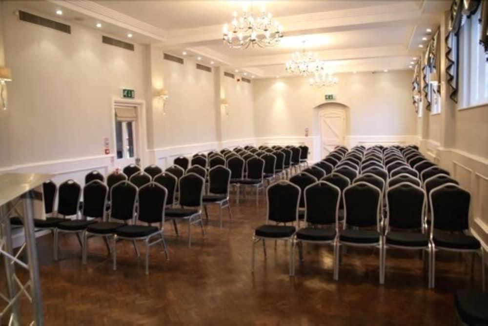 The Pillar Hotel London Bagian luar foto