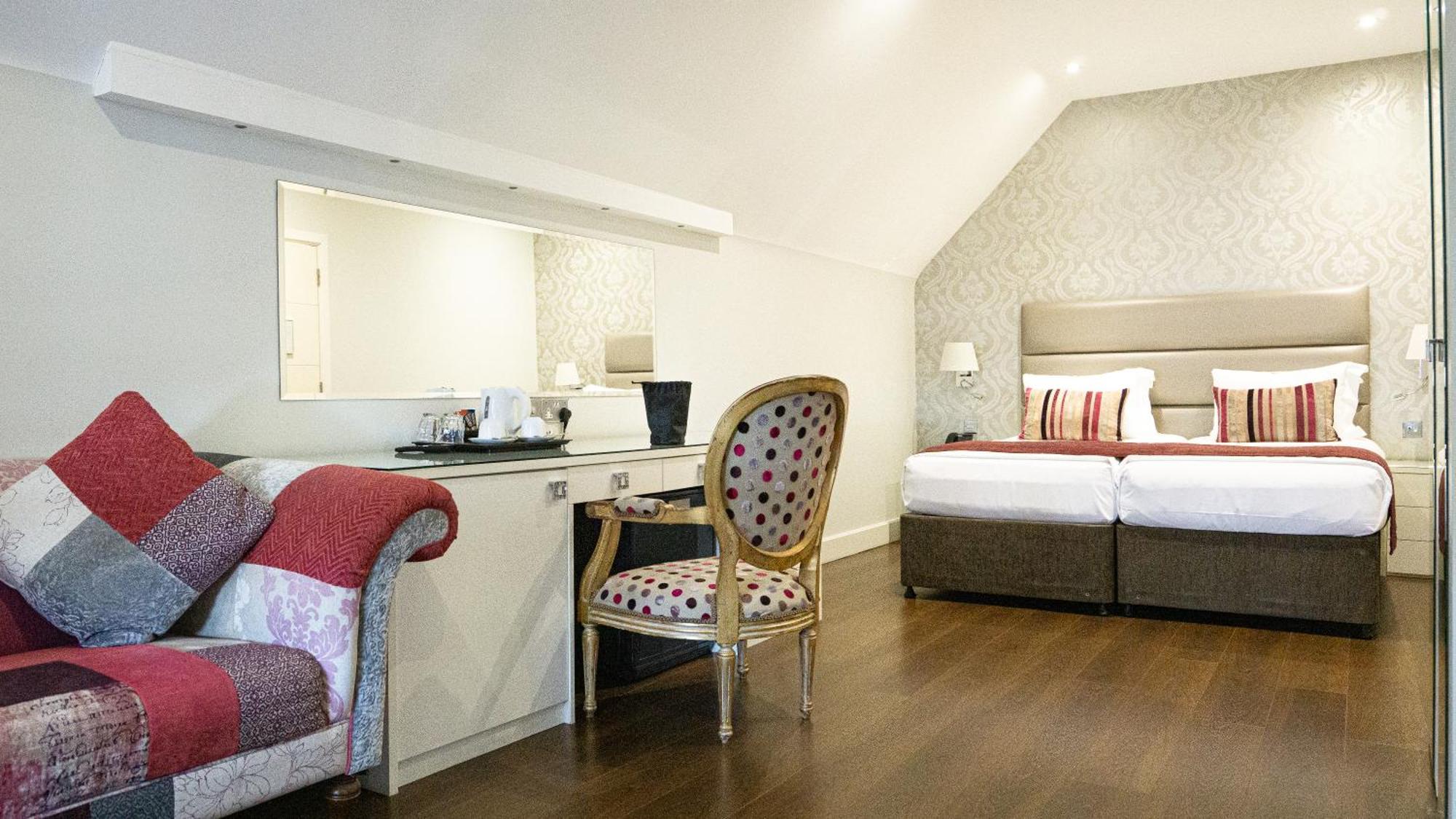The Pillar Hotel London Bagian luar foto