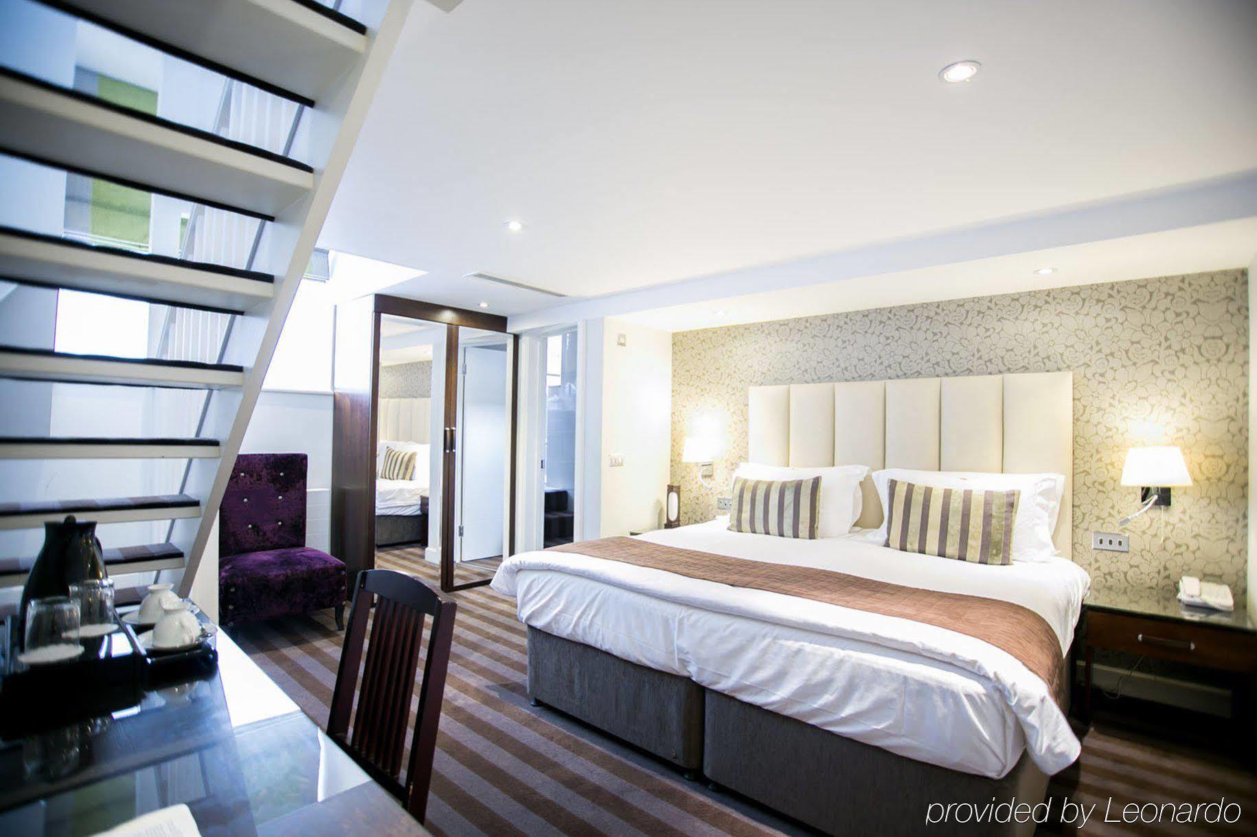 The Pillar Hotel London Bagian luar foto