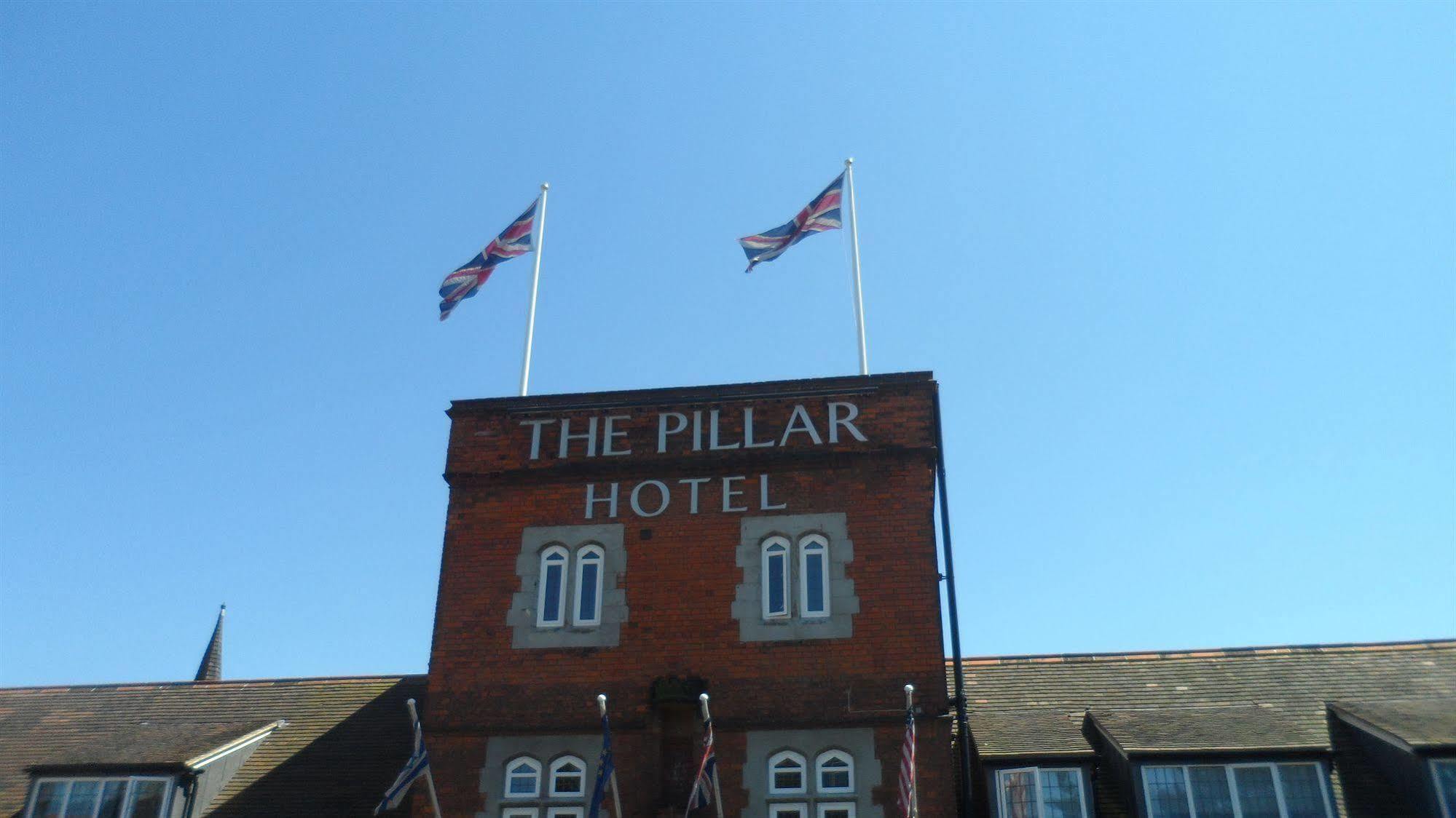 The Pillar Hotel London Bagian luar foto